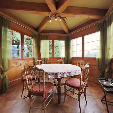 Avec Charme Et Vue A * Crans-Montana