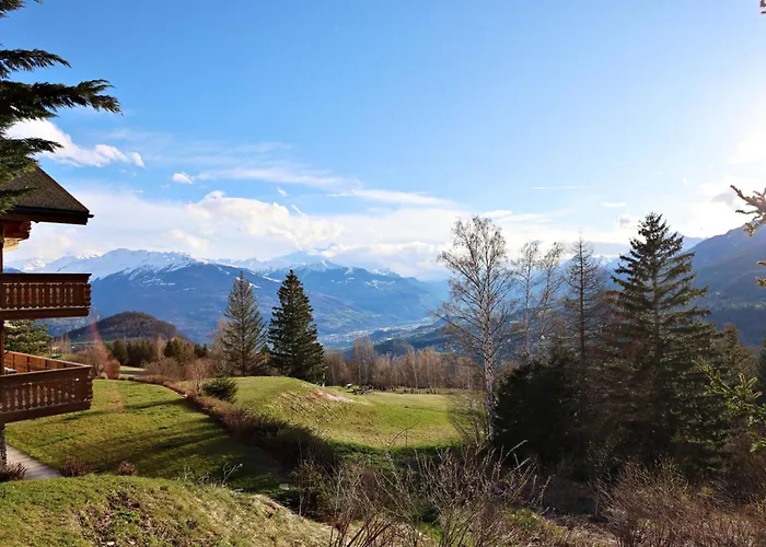 Avec Charme Et Vue à Chalet Crans-Montana