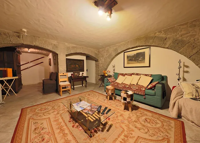 Avec Charme Et Vue A * كرانز مونتانا