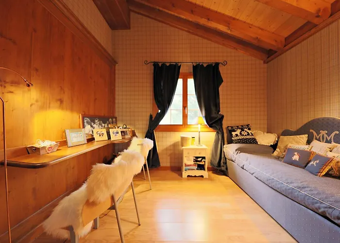 Avec Charme Et Vue A كرانز مونتانا